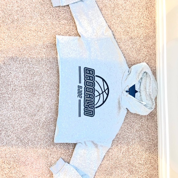 Cropped Hoodie - Picture 3 of 6